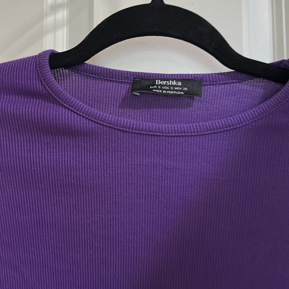 Elegant Purple Women's Top - Picture 2 of 5